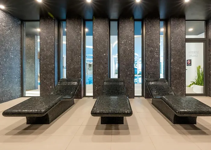 Polanki Aqua & Basen By Renters * Kołobrzeg